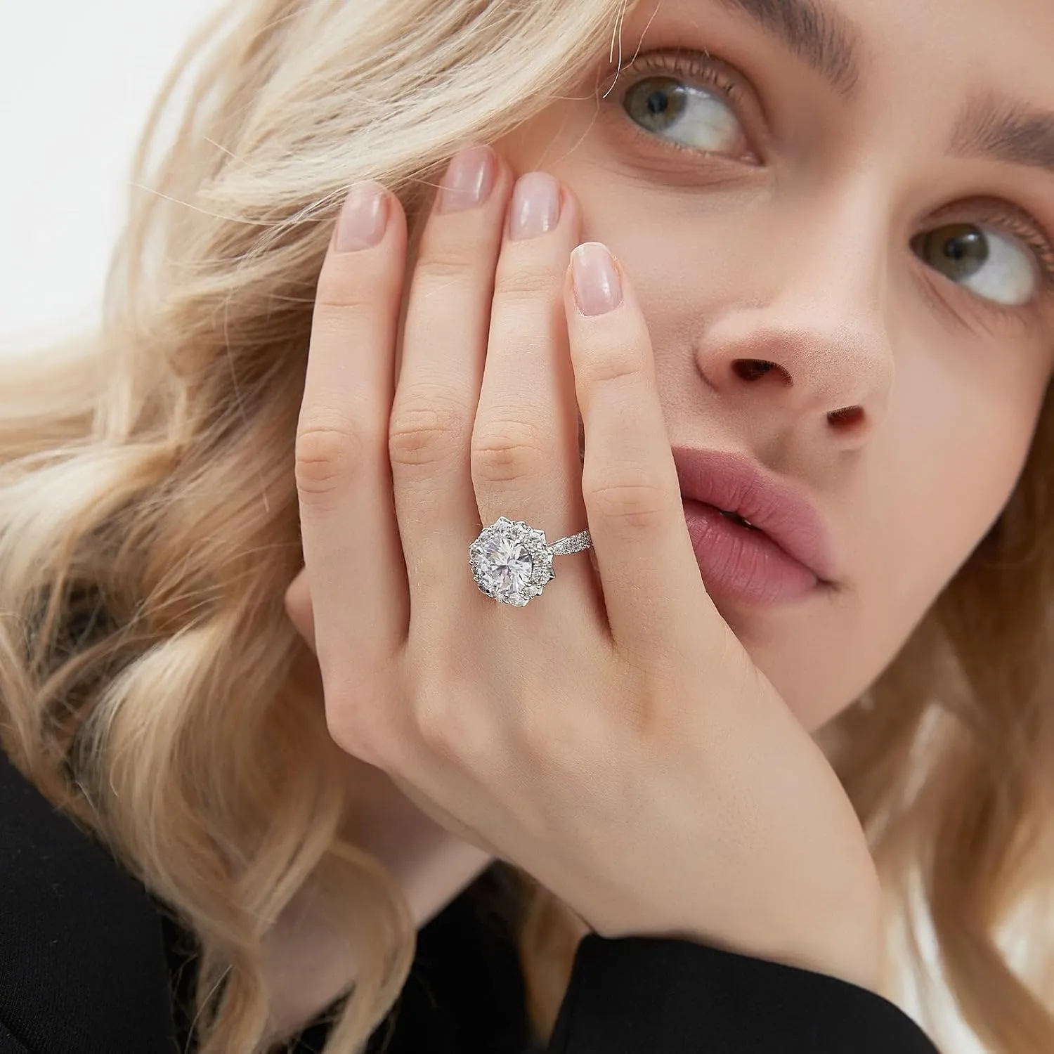 1.5/2/3CT Women's Moissanite Engagement Rings D Color VVS1 Clarity Moissanite Rings for Women 925 Sterling Silver with 18K White Gold Plated Flower Shape
