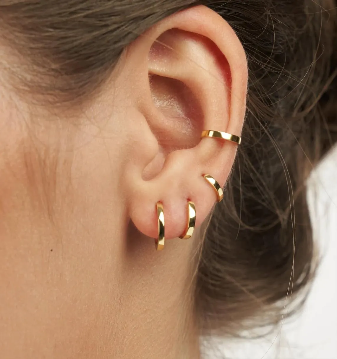 4 Pairs Gold Hoop Earrings for Women, 14K Gold Plated Chunky Earrings Set for Women, Girls Gift Huggie Hoop Earring Lightweight