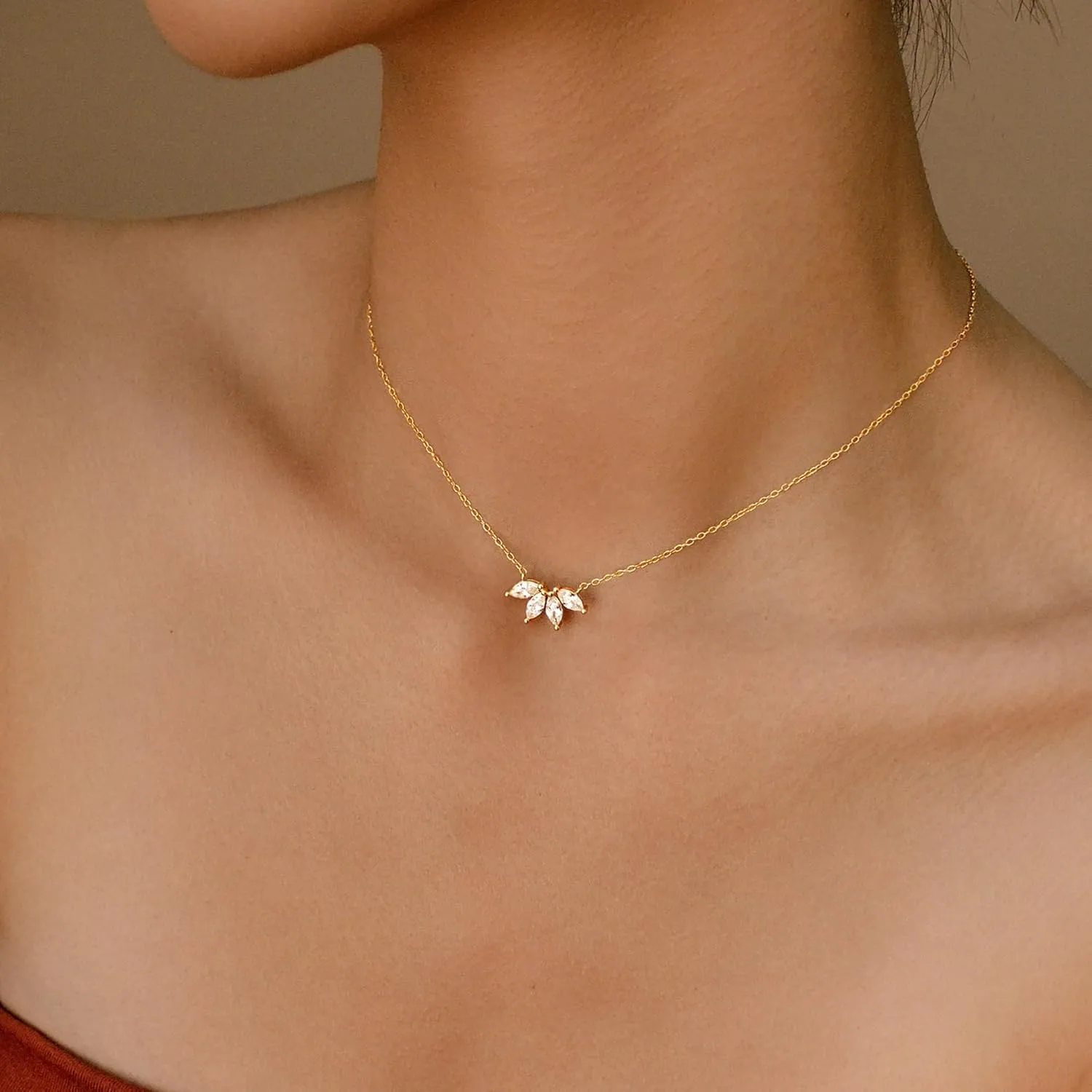 BAYLAY Gold Necklace for Women Jewelry - 18K Gold Plated Diamond Necklace Layered Gold CZ Diamond Pendant Necklaces for Women Gold Jewelry for Women Gifts