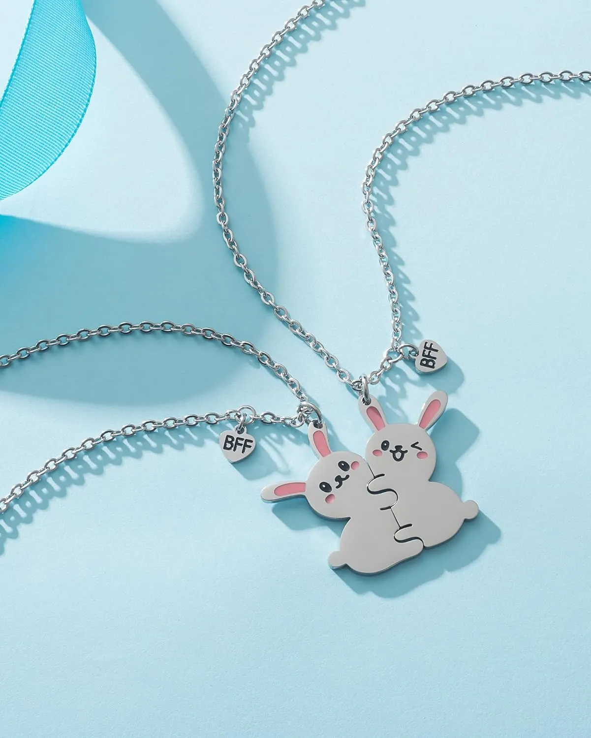 Best Friend Pendants Jewelry BFF Necklace 2 Gifts Matching Friendship Necklaces for 2 Teen Boys Girls Bestie Sister.