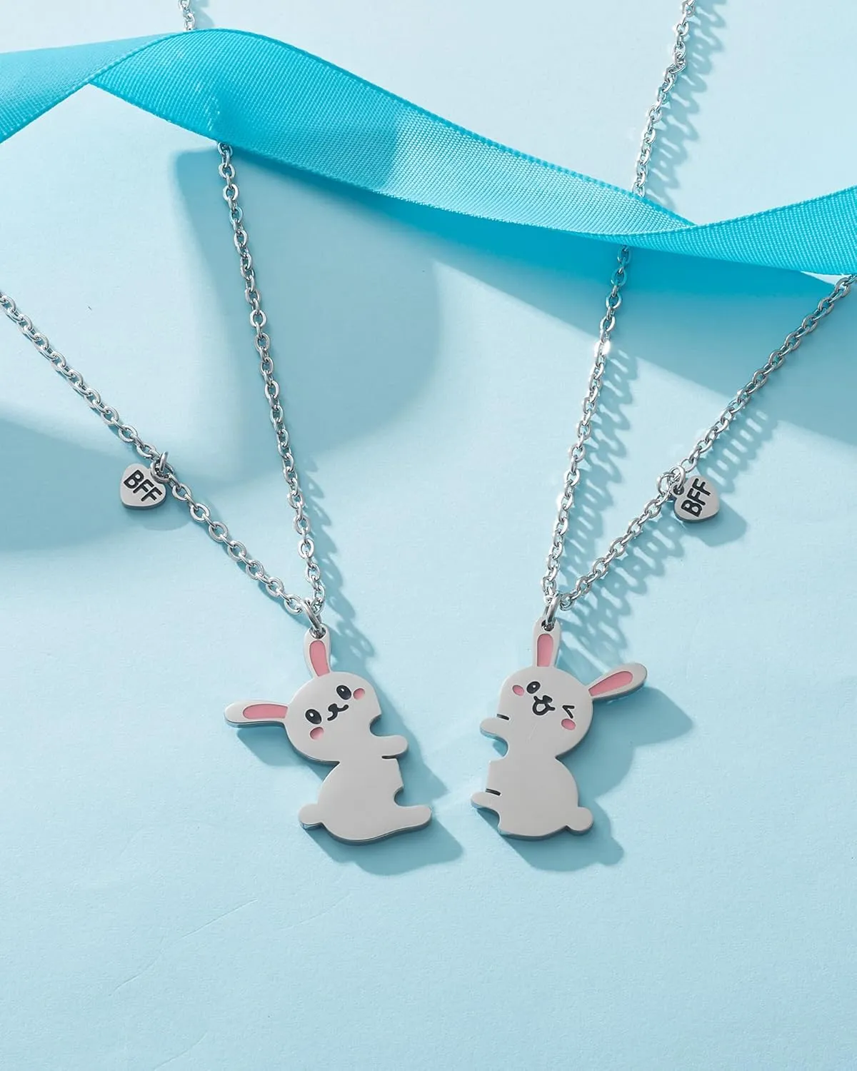 Best Friend Pendants Jewelry BFF Necklace 2 Gifts Matching Friendship Necklaces for 2 Teen Boys Girls Bestie Sister.