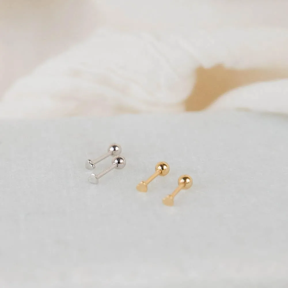 CAITLYNMINIMALIST 18K Gold Plated Sterling Silver Tiny Dainty Classic Solid Heart Stud Earrings for Women Gift for Her
