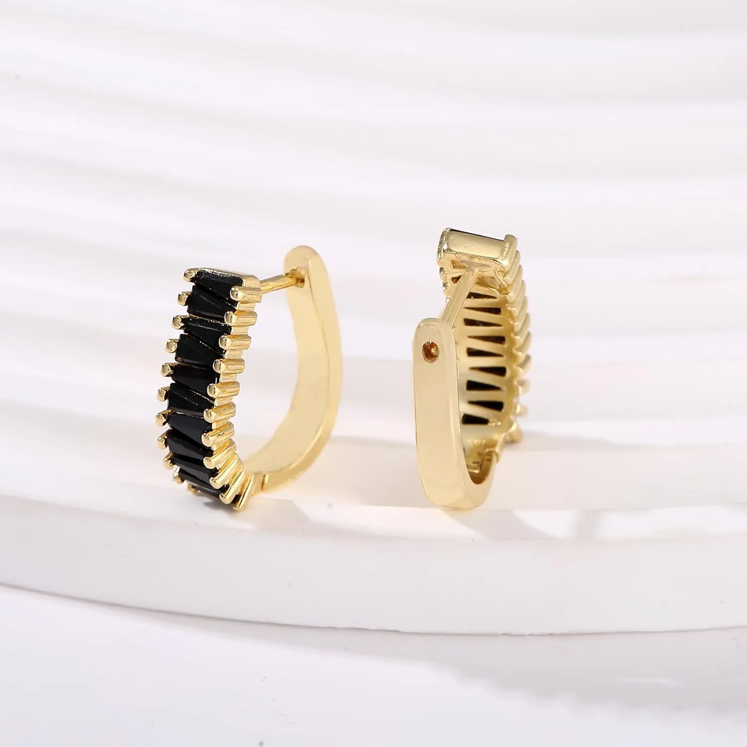 Christmas Gold Earrings for Women,Fashion Christmas Rhinestone Earrings,Holiday Crystal Hoop Earrings Festival Trendy Jewelry