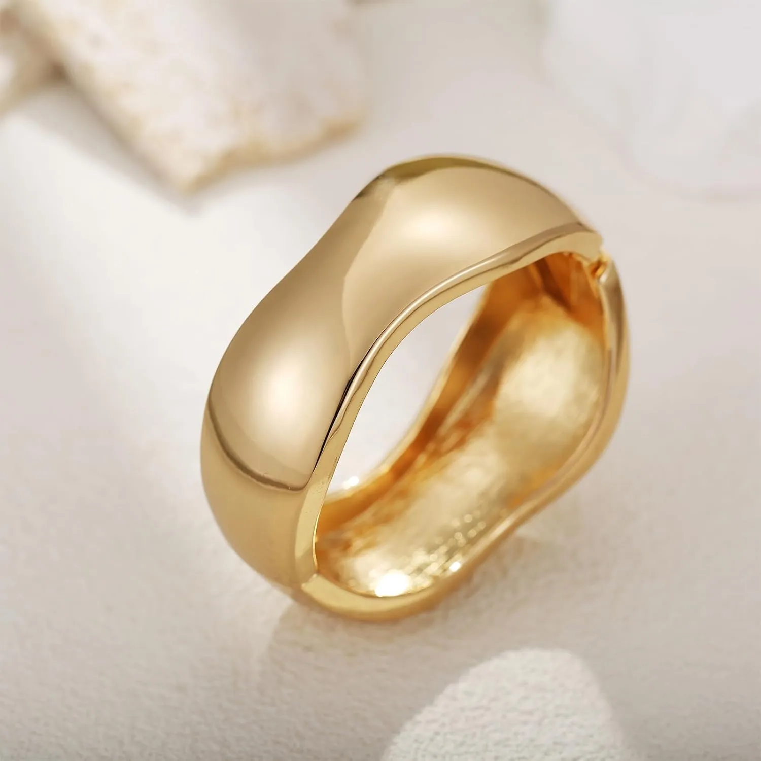 Chunky Gold/Silver Bangle Bracelets for Women Thick Arm Cuff Bangle Bracelet Wrist Wrap Bracelet Jewelry