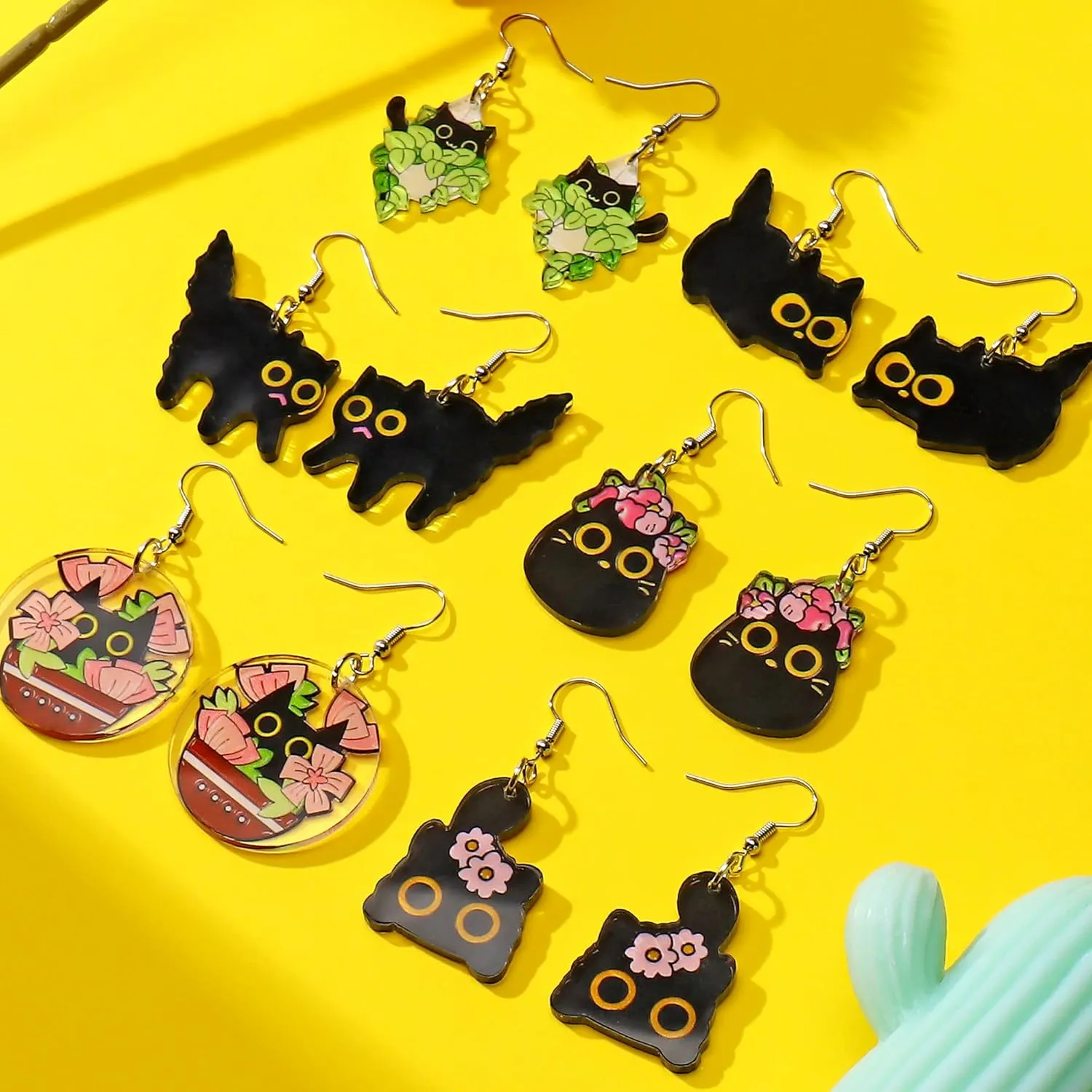 Coiris 6 Pairs Black Cat Earrings For Women Fun Anime Cat Halloween Cute Earrings Gift For Women