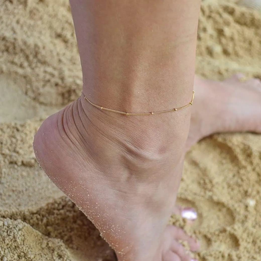 Dainty Ankle Bracelets for Women 18K Gold Plated Satellite Beaded Herringbone Chain Anklets Simple Lip Chain Anklet Minimalist Summer Beach Foot Jewelry Christmas
