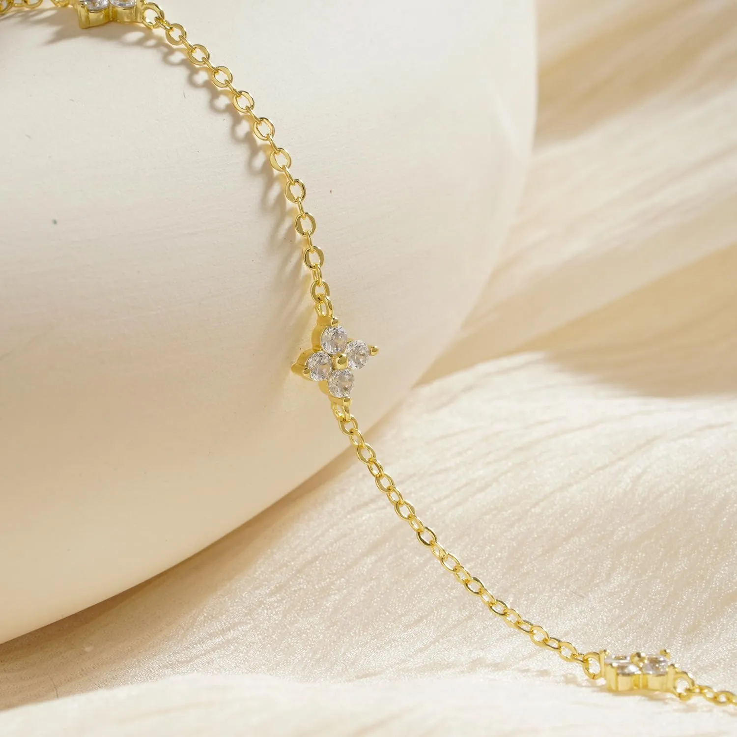 Dainty Silver Gold Necklaces for Women Cute Station Choker Necklace Cubic Zirconia Simulated Diamond Necklace Simple Layering CZ Necklace Trendy Jewelry Gifts