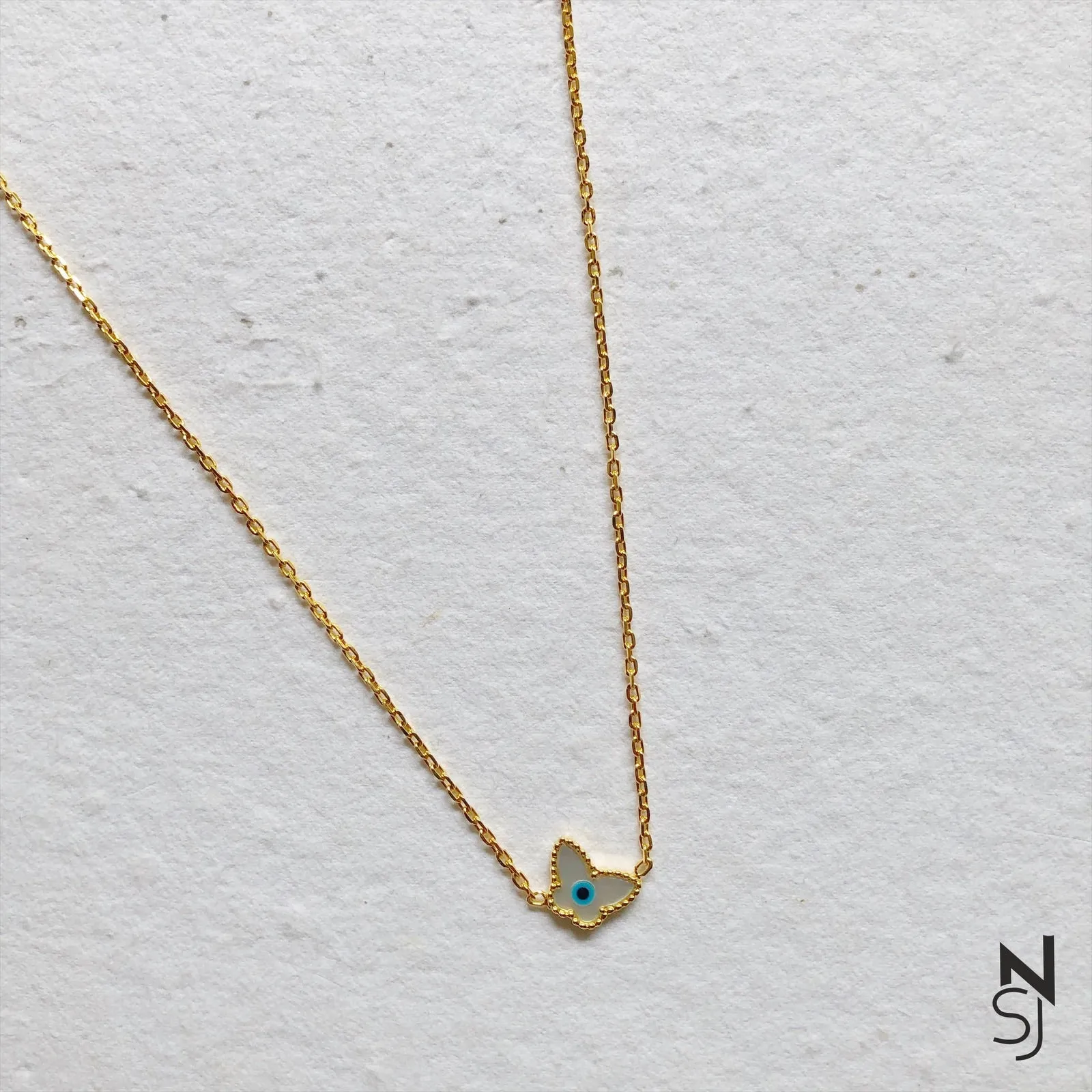 Delicate Flutterby Neckchain