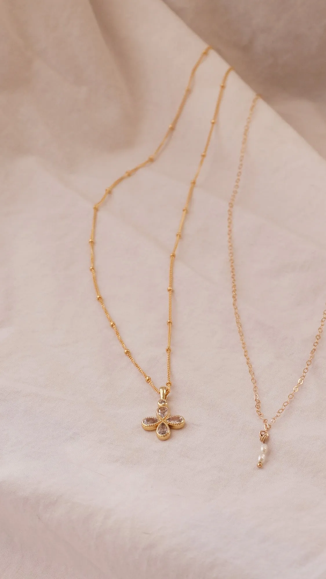 Diamond Clover Necklace