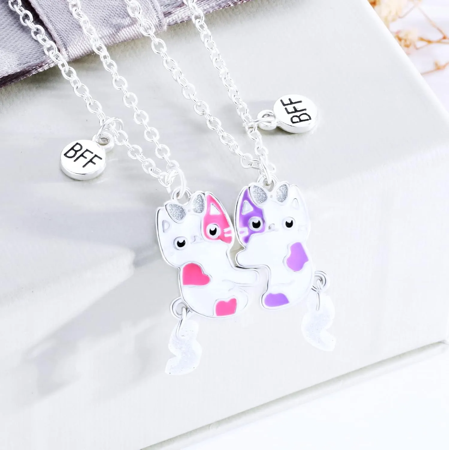 DOYYCA Best Friend Necklace Gifts Magnetic Matching Friendship Necklace for 2 Girls BFF Sister
