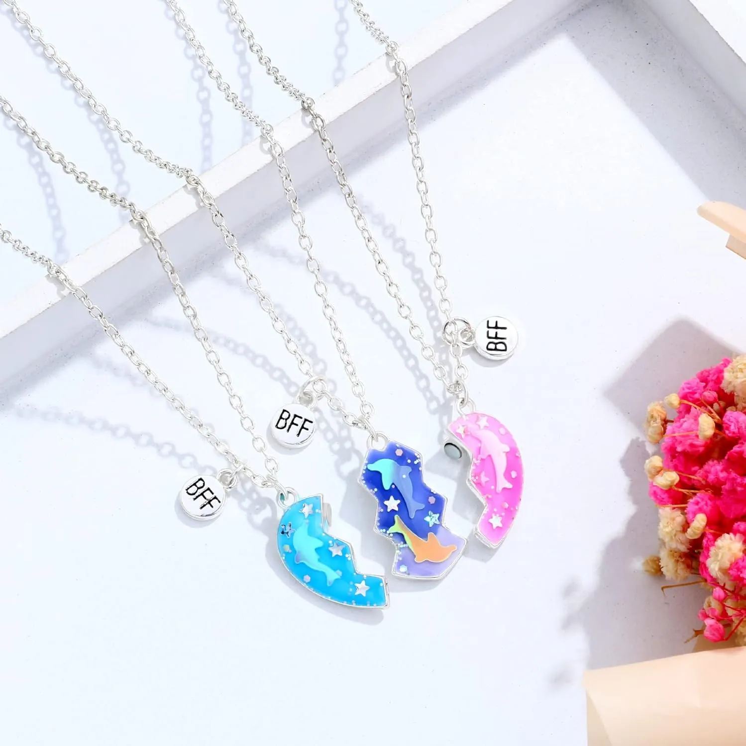 DOYYCA Friendship Necklace Best Friend Necklace for 3 Girls Magnetic Matching Heart Pendant BFF Necklaces for Sister