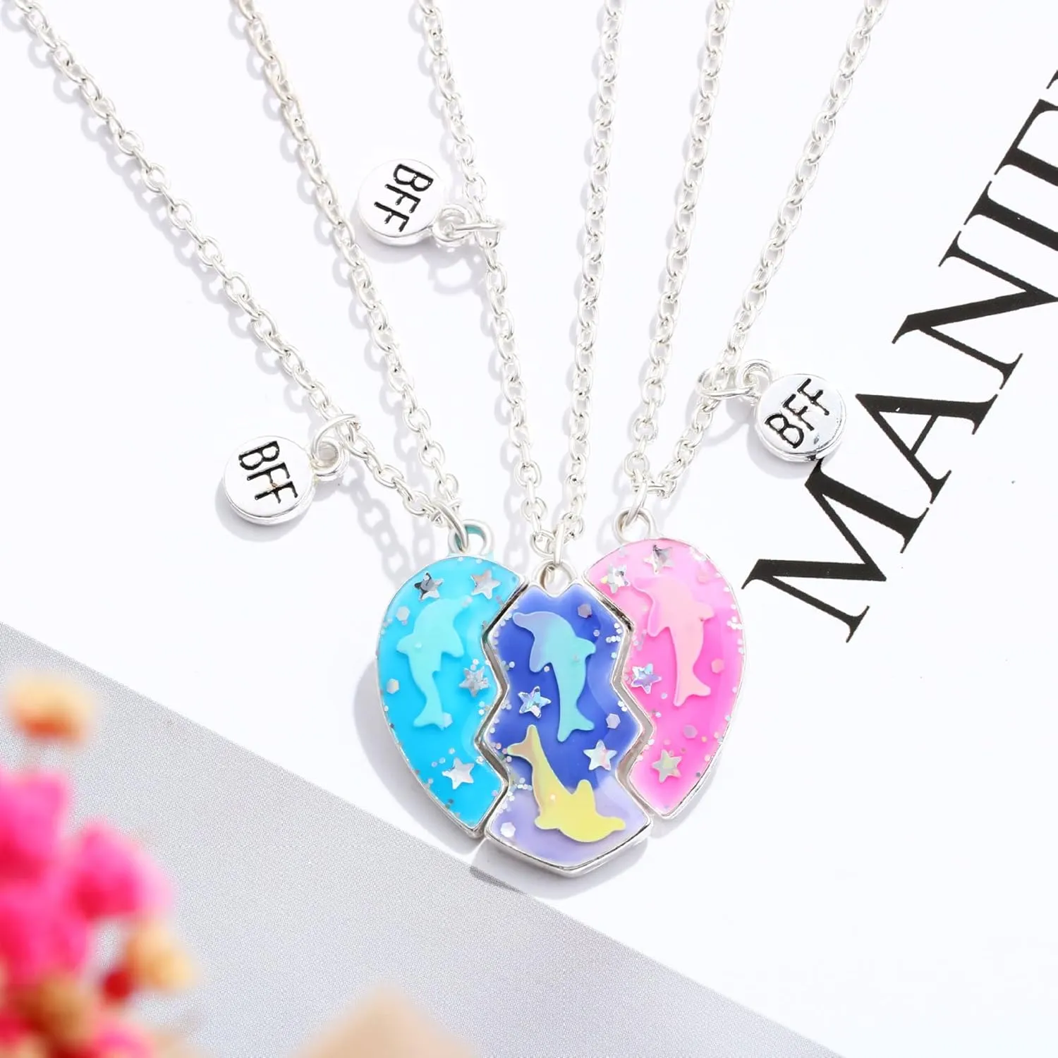 DOYYCA Friendship Necklace Best Friend Necklace for 3 Girls Magnetic Matching Heart Pendant BFF Necklaces for Sister