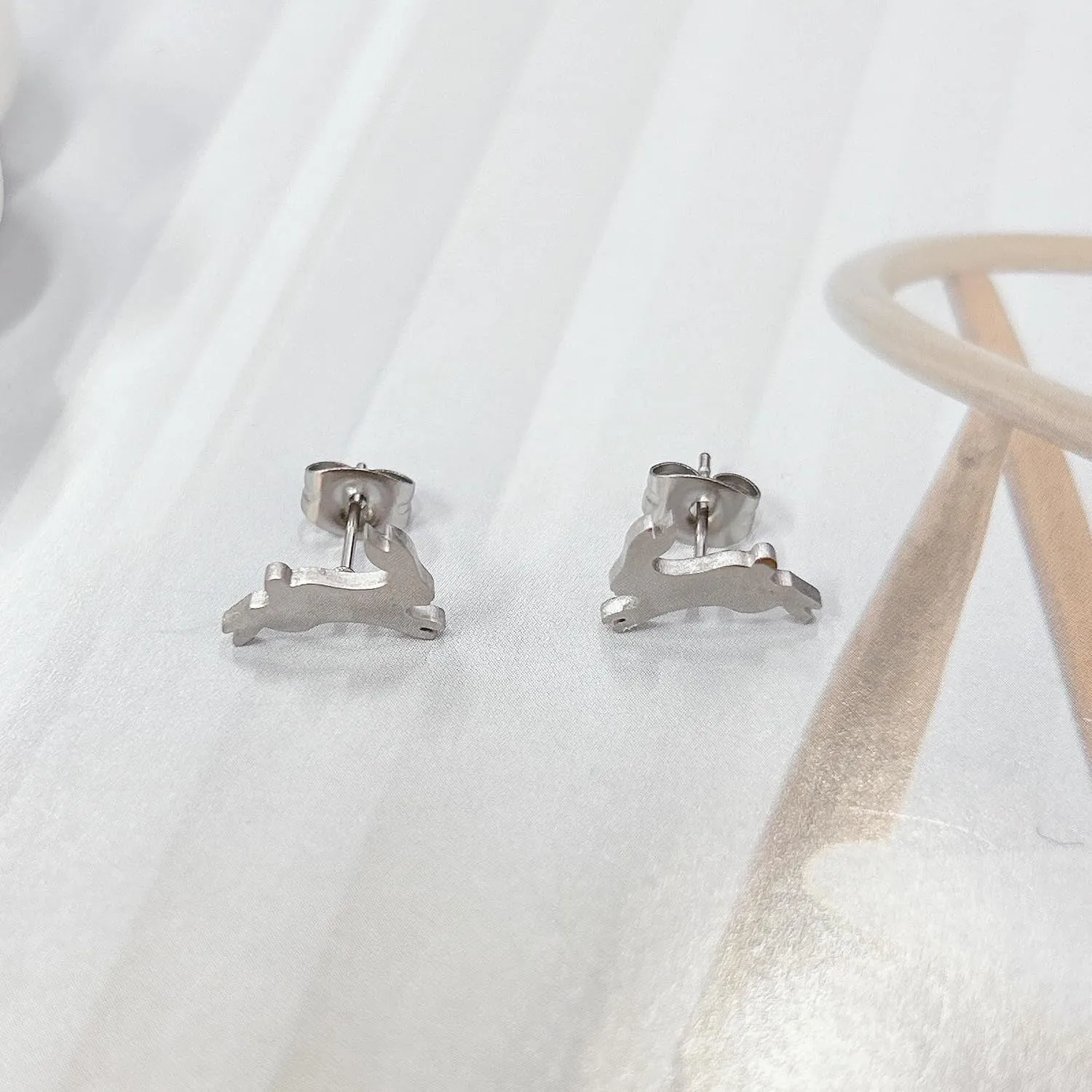 Funny Running Bunny Small Stud Cartilage Earrings for Women Stainless Steel Tiny Cute Simple Polished Rabbit Tragus Minimalist Earring Hypoallergenic Easter Holiday Jewelry for Animal Lovers