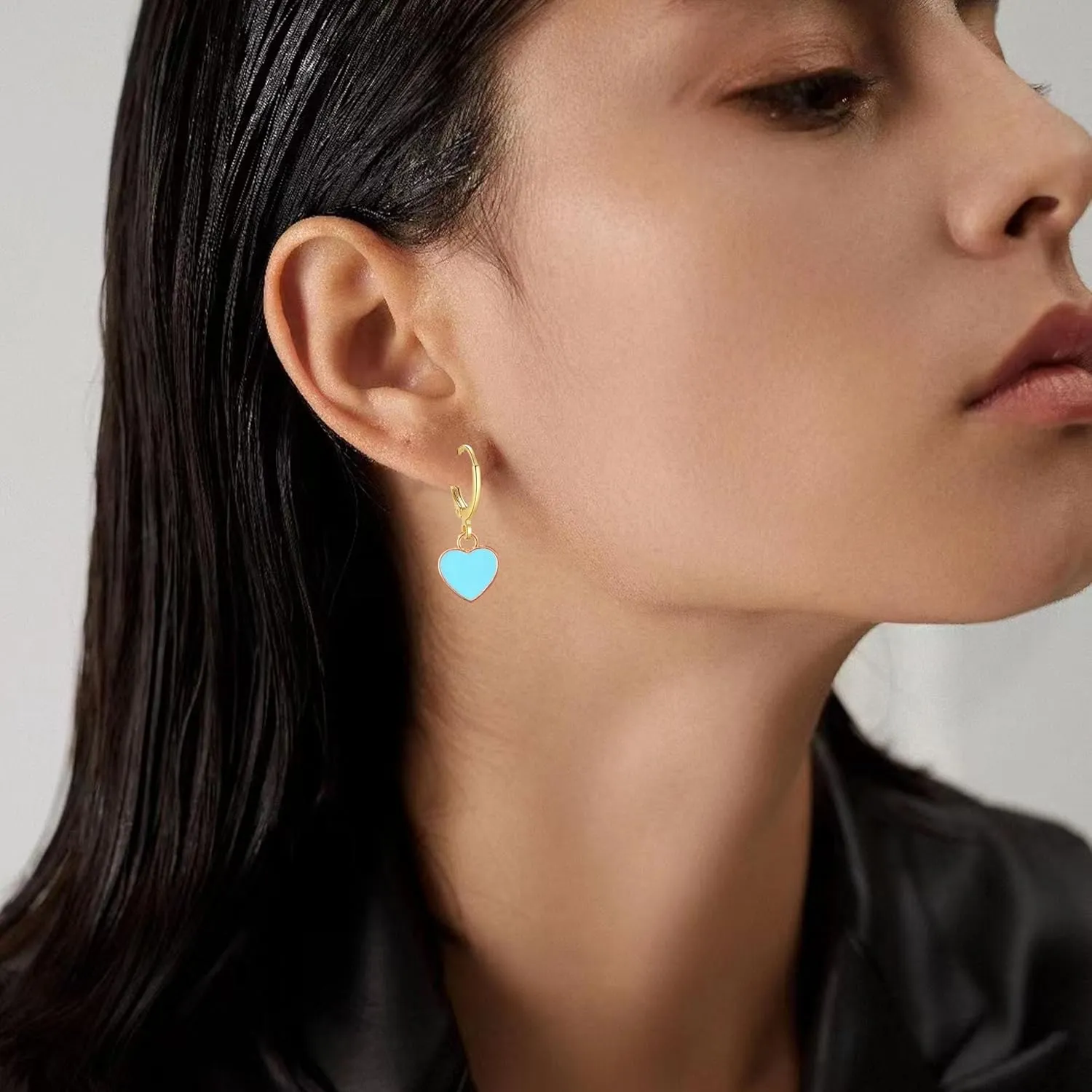 Heart Hoop Earrings for Women Minimalist Sweet Love Heart Hoop Huggie Earrings