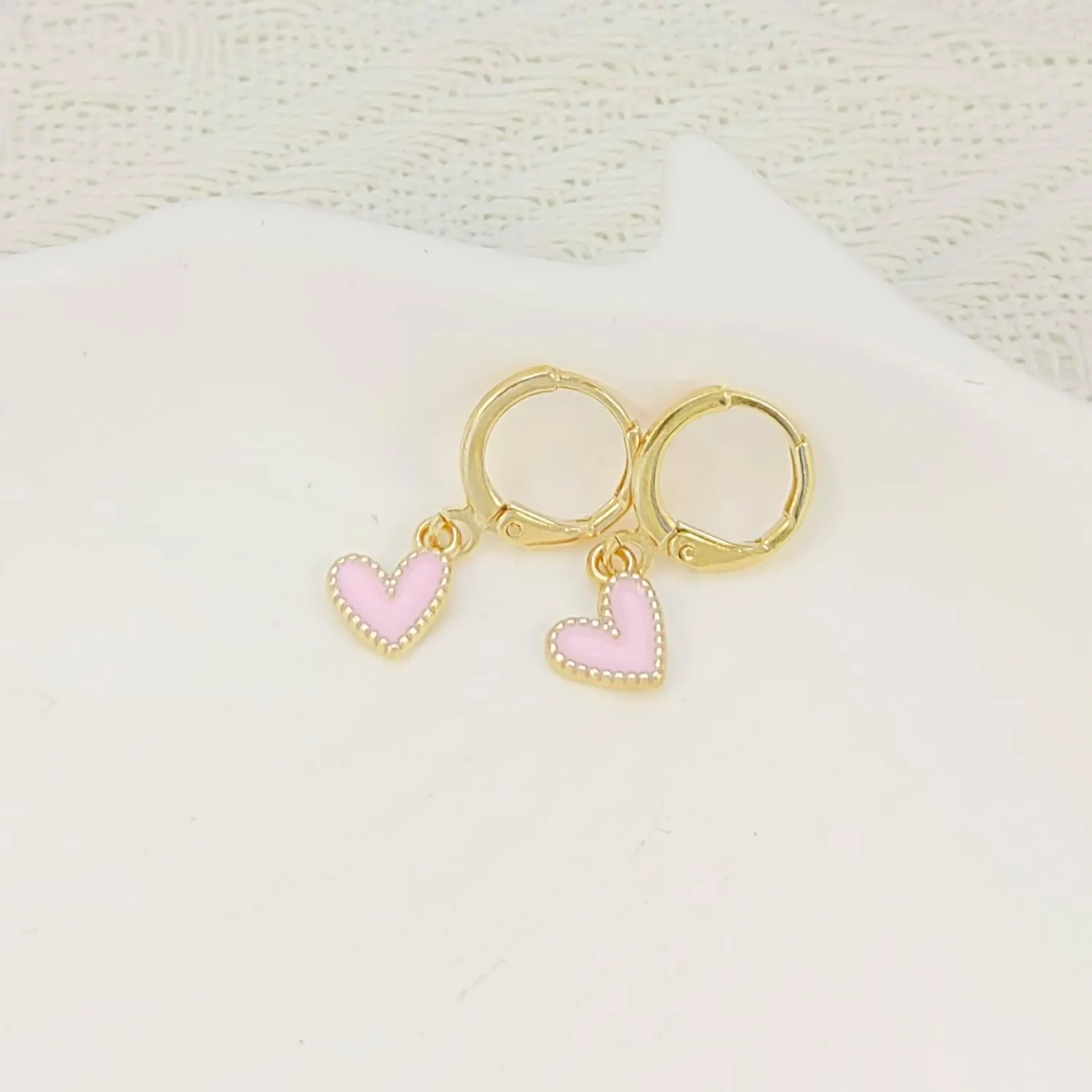 Heart Huggie Hoop Earrings for Women Mini Dangle Drop Earrings Hypoallergenic Tiny Cute Jewelry Gifts White Pink Yellow Black Coral