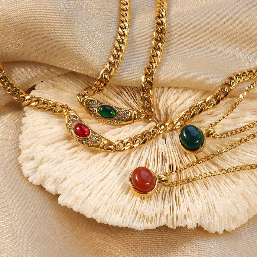 Isa - Necklace and Gem