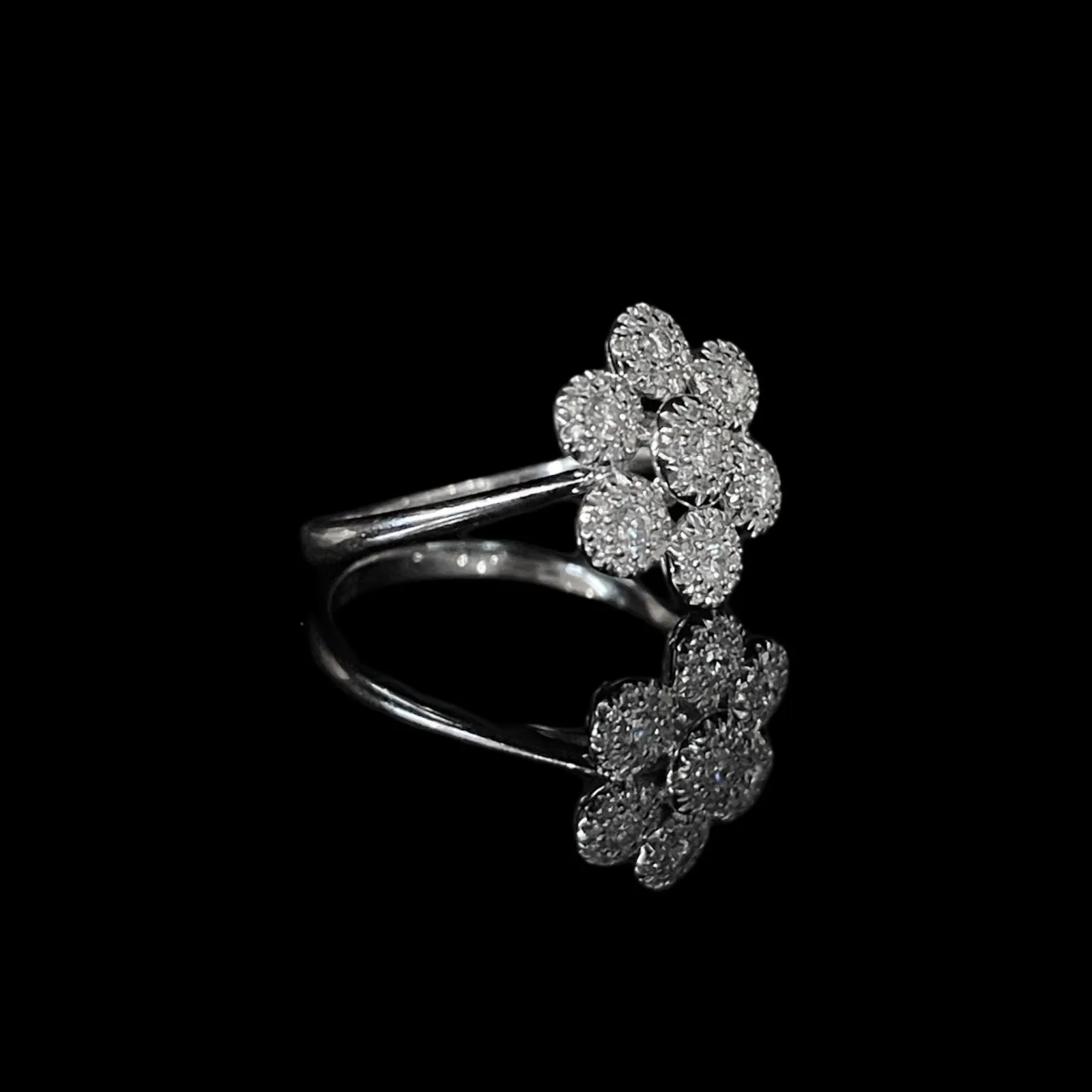 #LVNA2024 | Floral Diamond Ring 14kt