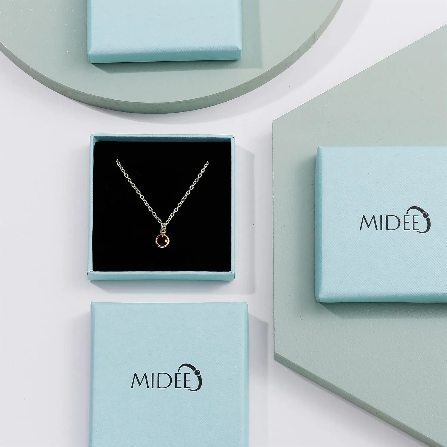 MIDEEO Dainty Gold Layered Bracelet for Women 14K Gold Plated Layered Bracelet Set Layering Bracelets Simple Satellite Box Coins Beaded Layering Set Women Jewelry Gift