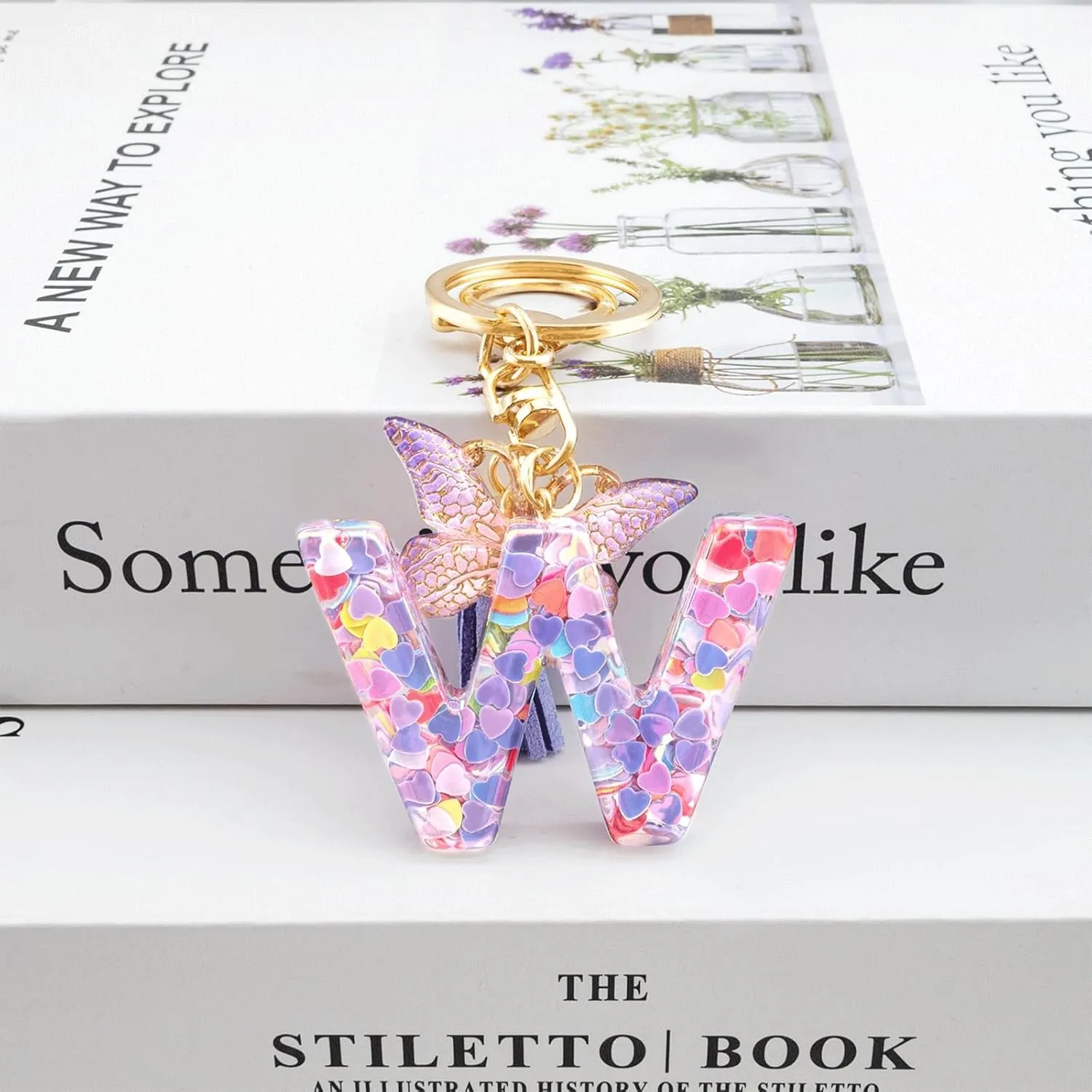 OEHEDOU Letter Butterfly Keychain for Women Wallets Handbags Car Keys Accessories Stylish Car Keychain For Backpack Bag Charm