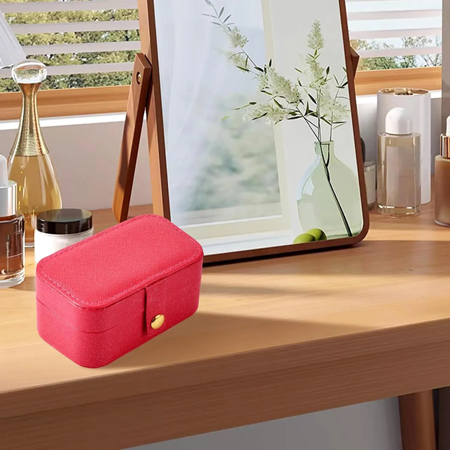 Portable Travel Jewelry Case Rectangle Small Jewelry Organizer Box PU Imitation Leather Jewelry Organizers and Storage for Women Rings Earrings Necklaces Red 9.4x5.8x5cm