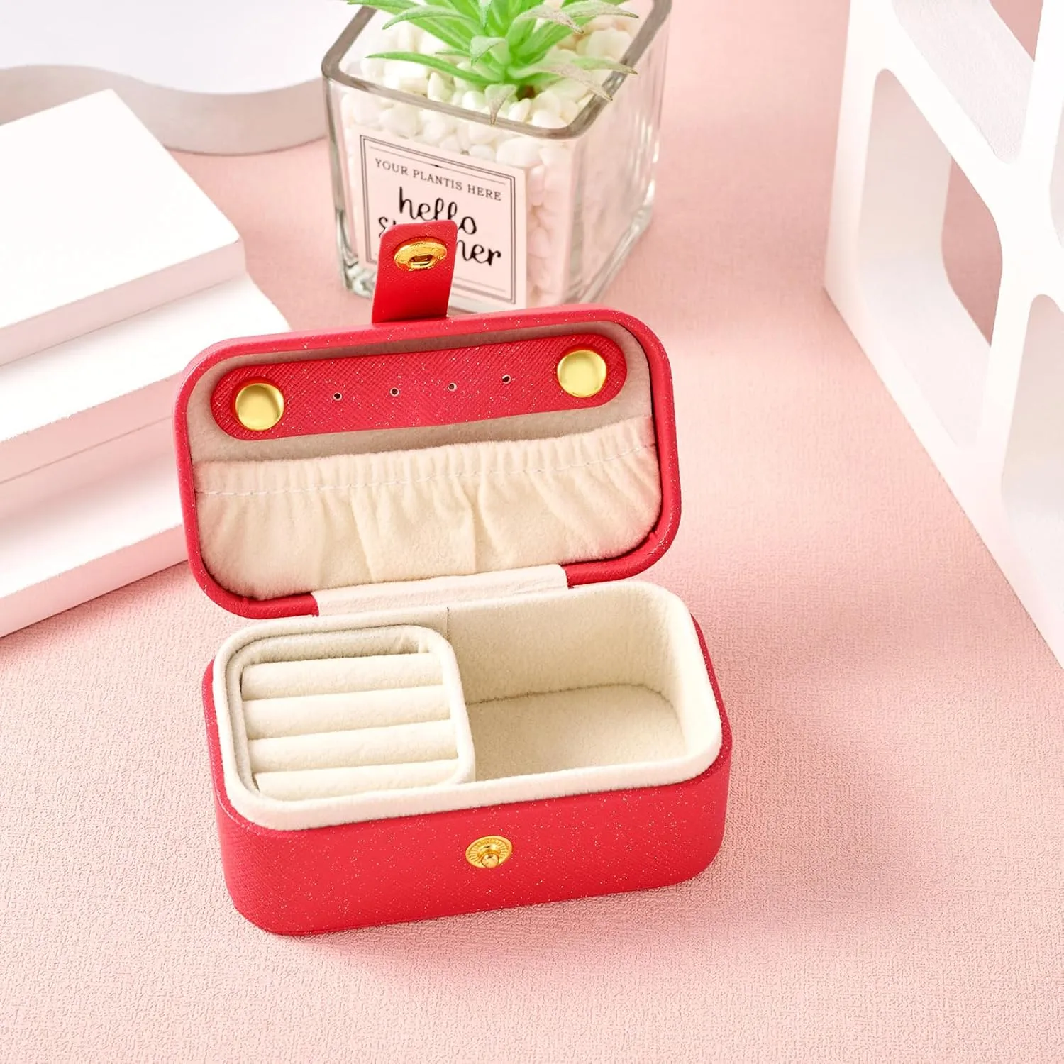 Portable Travel Jewelry Case Rectangle Small Jewelry Organizer Box PU Imitation Leather Jewelry Organizers and Storage for Women Rings Earrings Necklaces Red 9.4x5.8x5cm
