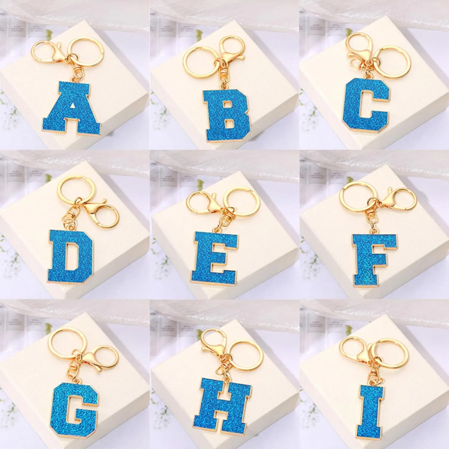 Red Black Letter A-Z Keychain for Women Men Purse Handbags Metal Alphabet Initial Letter Car Key Rings Novelty Key Chains