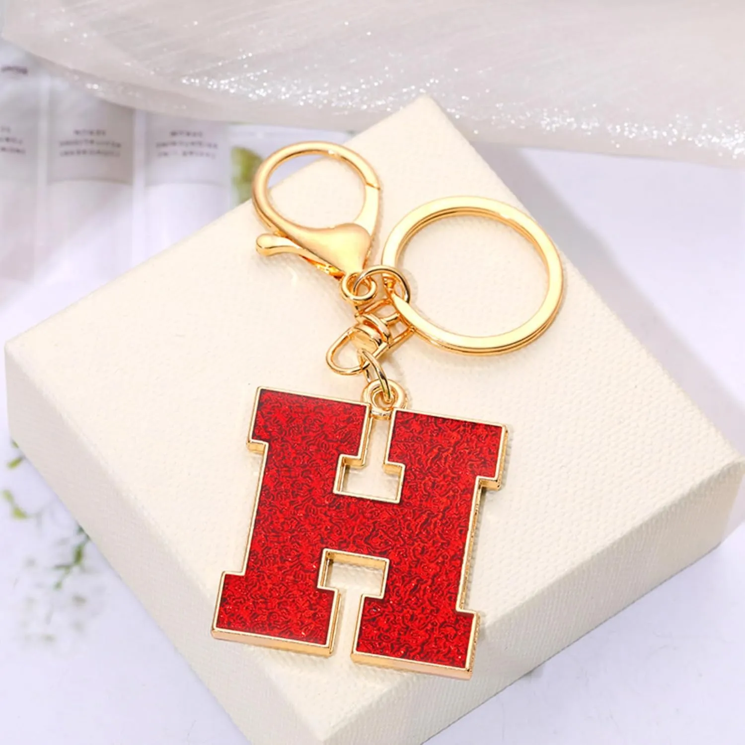 Red Black Letter A-Z Keychain for Women Men Purse Handbags Metal Alphabet Initial Letter Car Key Rings Novelty Key Chains