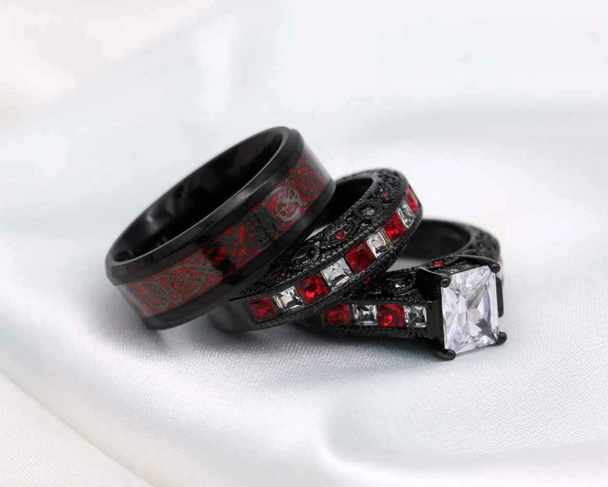 ringheart 2 Rings His and Hers Couple Rings Black and Red Rings Cz Womens Wedding Ring Sets Titanium Steel Mens Wedding Bands