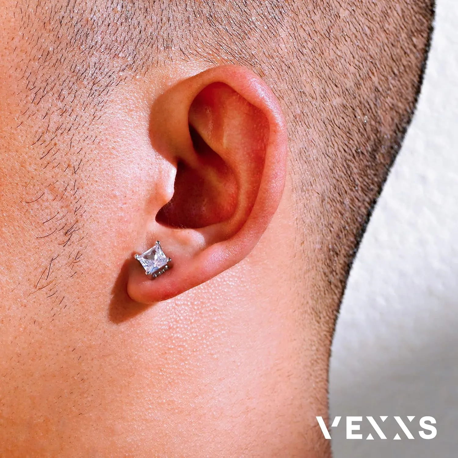 VEXXS S925 Diamond Stud Earrings for Men, 14K Real Gold Plated Iced Out Earrings Micro Pave 5A CZ Stones Mens Studs, 925 Sterling Silver Earrings, Hypoallergenic Earrings for Men Women Hip Pop Earrings Black Earrings
